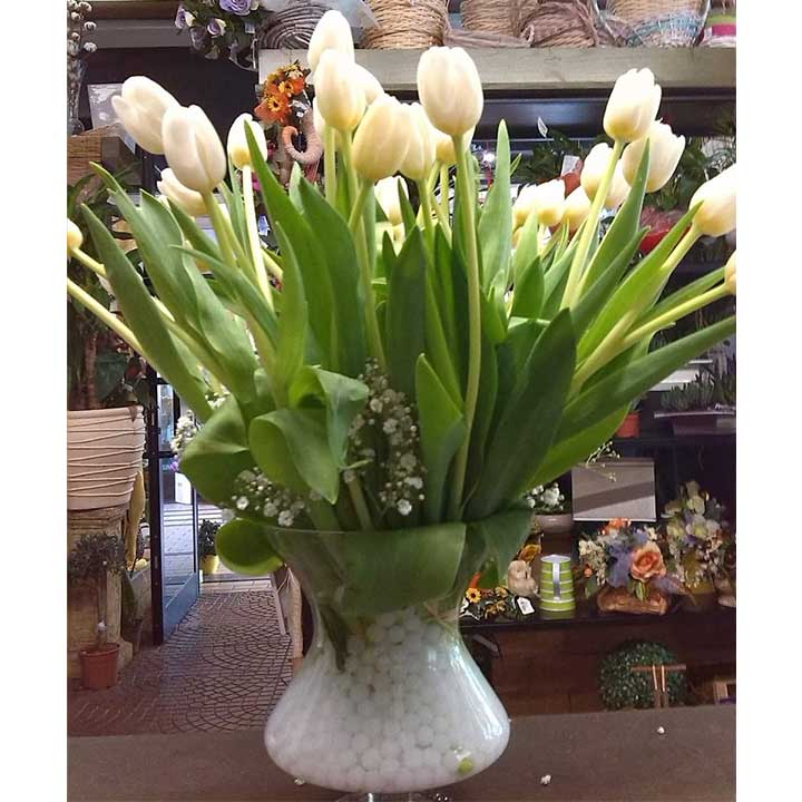 Mazzo di tulipani con vaso